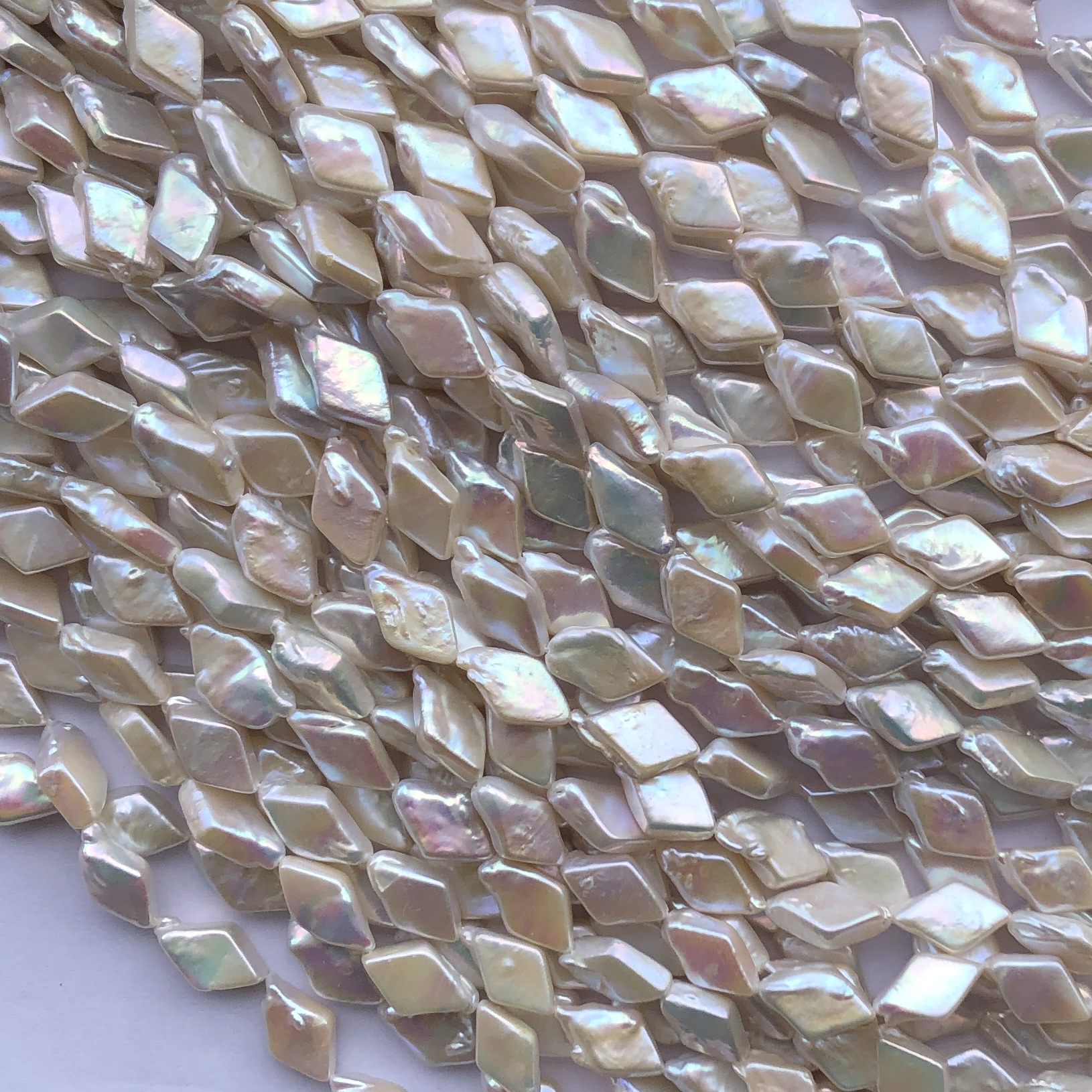 12mm Natural Yellow White Color Freshwater Pearl Stone Uneven Kite Beads