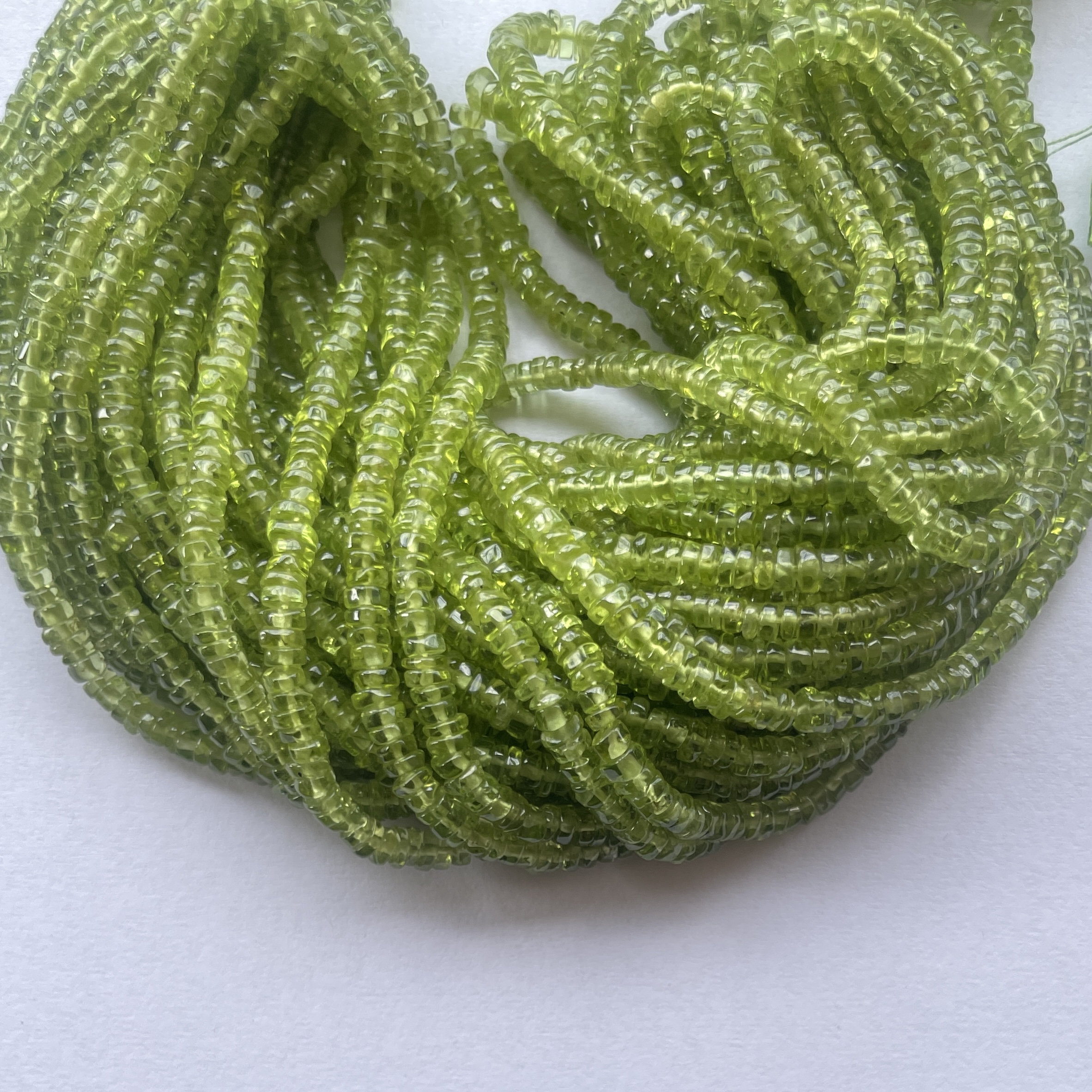 4mm Natural Peridot Smooth Heishi Tyre Beads